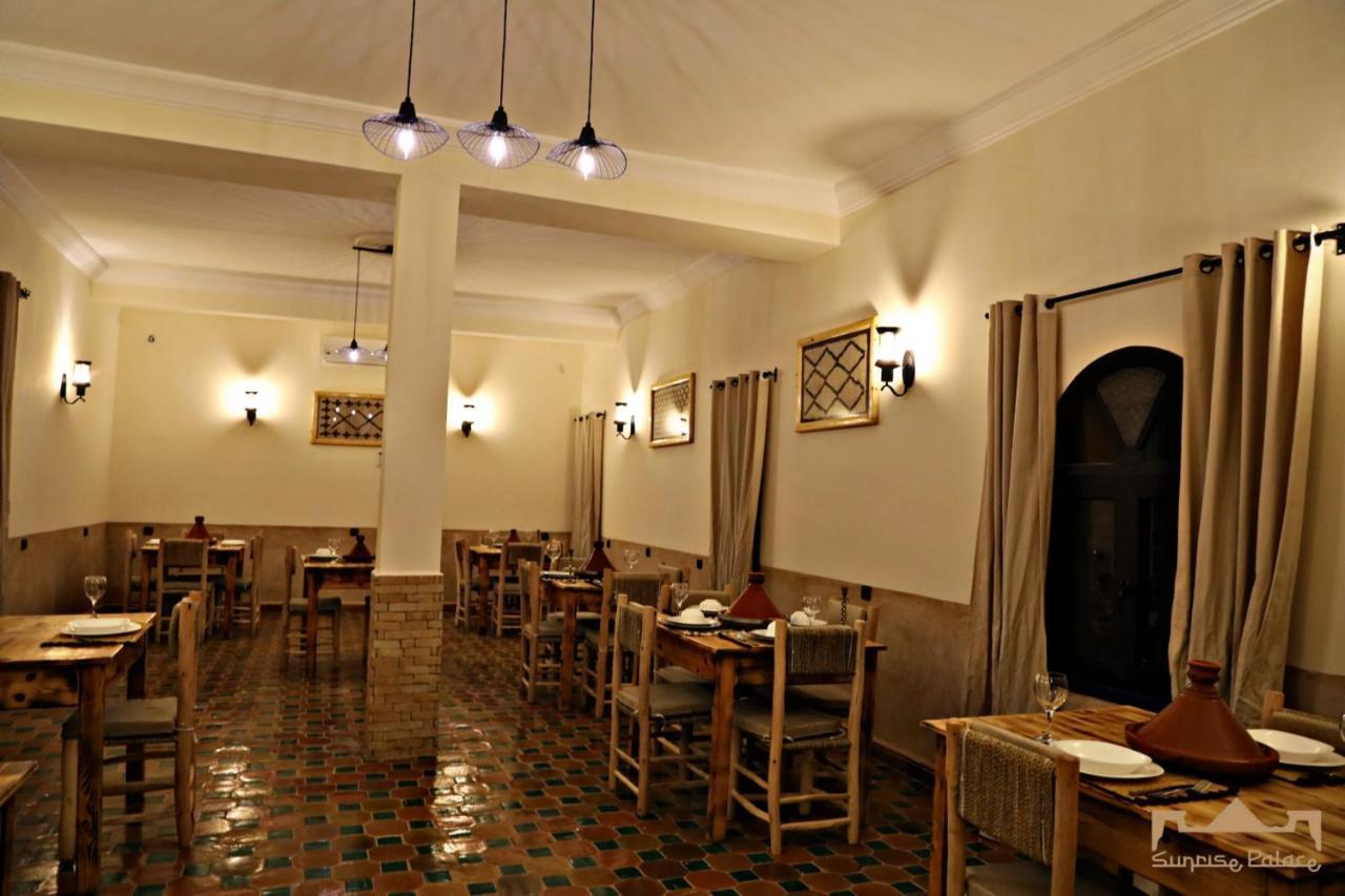 Sunrise Palace 메르주가 외부 사진